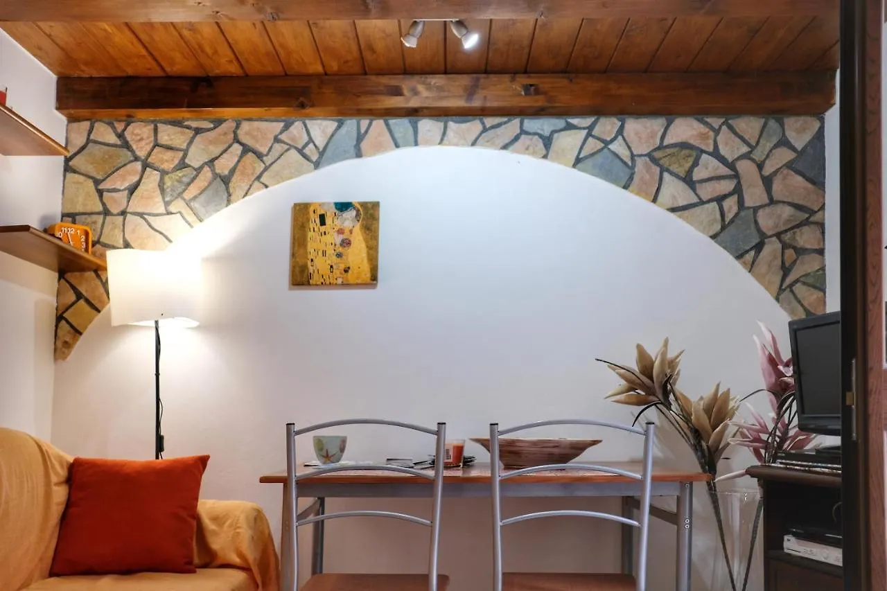 Сasa de vacaciones casa vacanze Iside Villa Termini Imerese